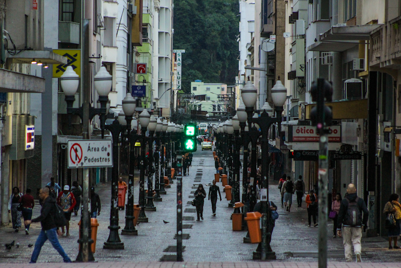 Dia Livre de Impostos movimenta lojas de Juiz de Fora nesta quinta-feira