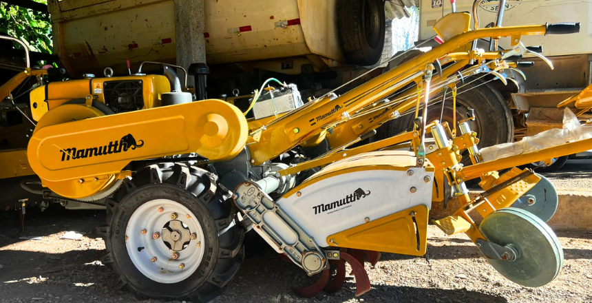 Agricultura familiar de Juiz de Fora ganha máquinas para ampliar a produção no campo