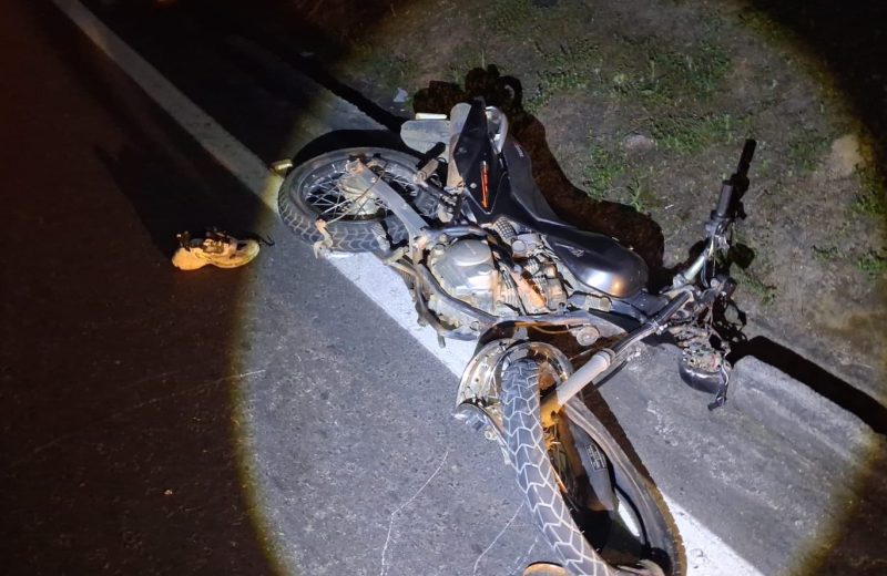 Jovem de 23 anos morre após acidente na BR-116 em Além Paraíba