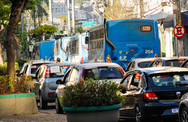 Trecho da Avenida Itamar Franco será interditado neste domingo; veja os desvios e mudanças nos ônibus