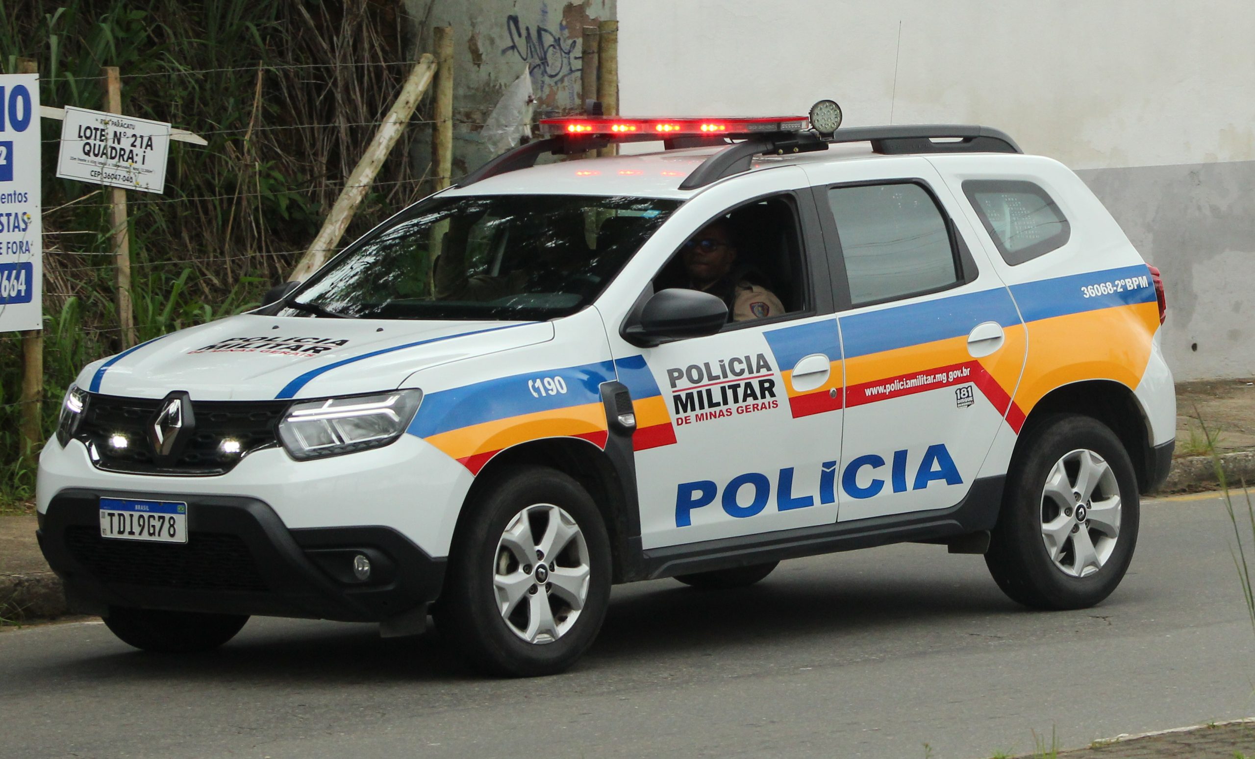 Homem é achado morto dentro de casa com sinais de violência no Bairro Progresso, em Juiz de Fora