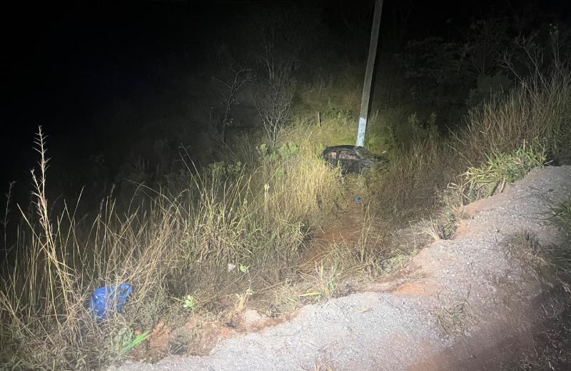 Acidente na MG-155 deixa jovem morto e duas pessoas feridas