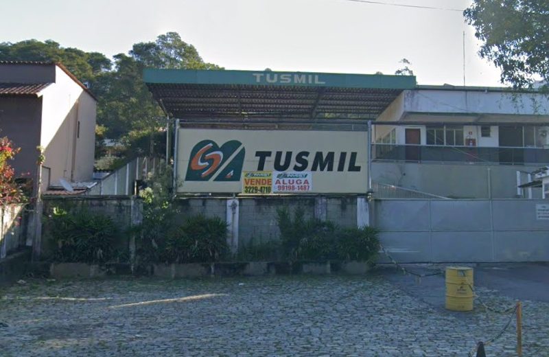 Dupla é detida após tentativa de furto de fios de cobre na antiga garagem da Tusmil em Juiz de Fora