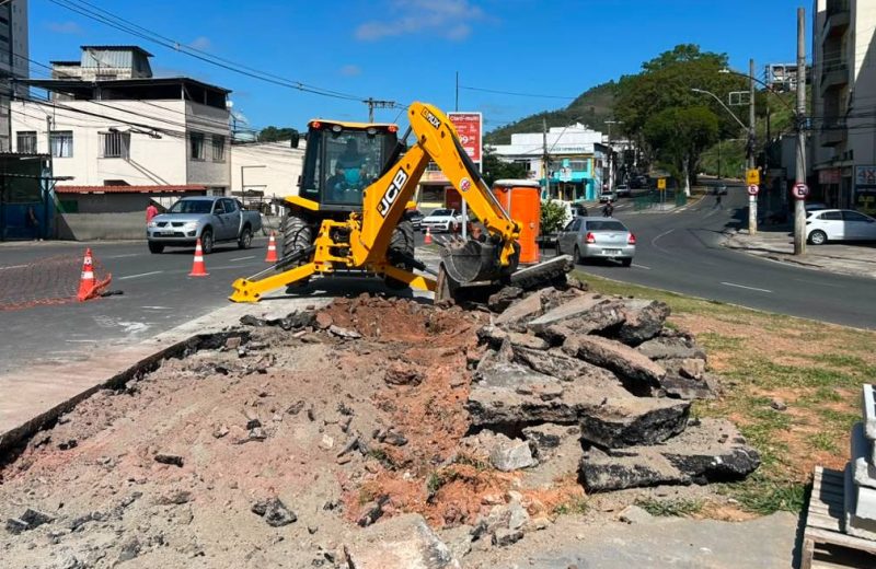 Trevo do Cascatinha recebe obras que vão mudar travessias e ponto de ônibus