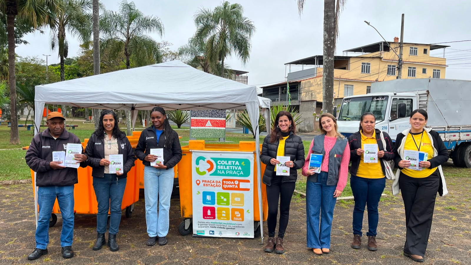 Lixo Zero na Minha Praça leva ações de reciclagem e conscientização ao bairro Industrial — Imagem: Prefeitura de Juiz de Fora