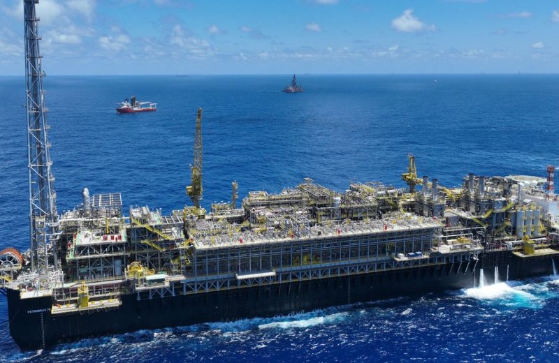 Justiça Federal suspende imposto de exportação de 12% sobre petróleo