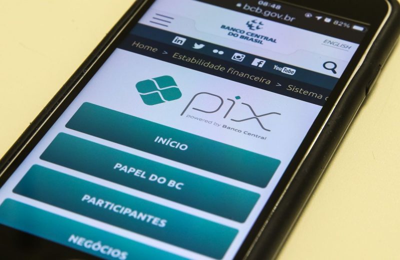 Bancos centrais do Brasil e da Europa avaliam interligar Pix com Tips