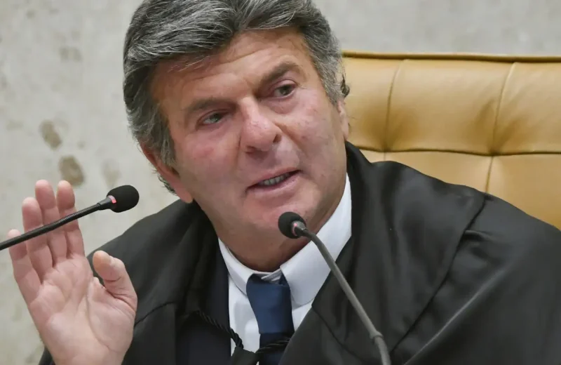 Fux dá 15 dias para União e BC responderem sobre empréstimo ao BRB
