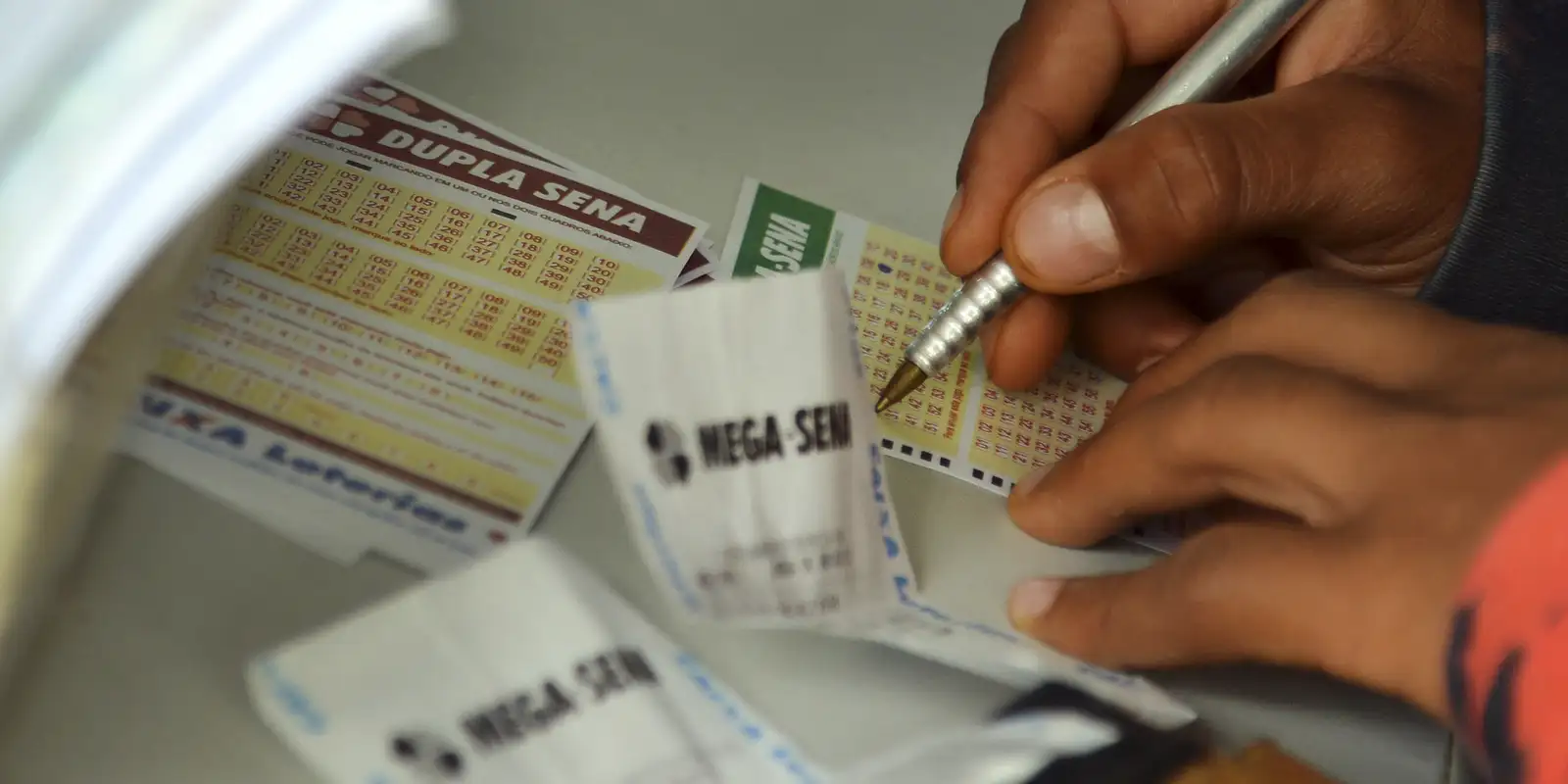 Mega-Sena sorteia prêmio acumulado de R$ 102 milhões nesta quinta — Imagem: Agencia Brasil