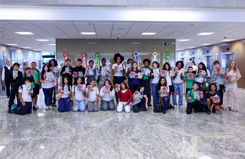 “Conhecendo o Judiciário” recebe estudantes com palestra sobre trabalho escravo