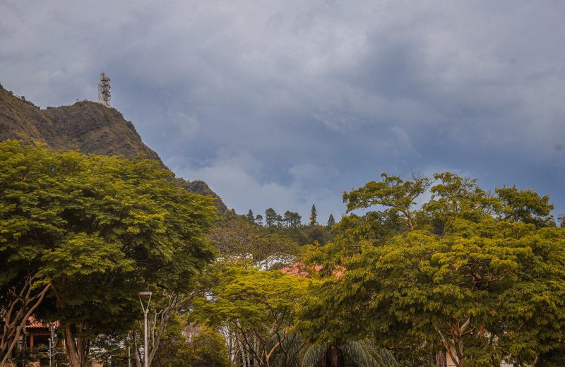 Defesa Civil alerta para tempestades e ventos fortes em Minas Gerais neste fim de semana