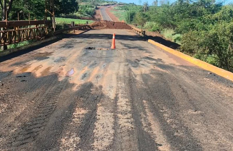 DER-MG interdita preventivamente ponte na AMG-2560, no município de Delta