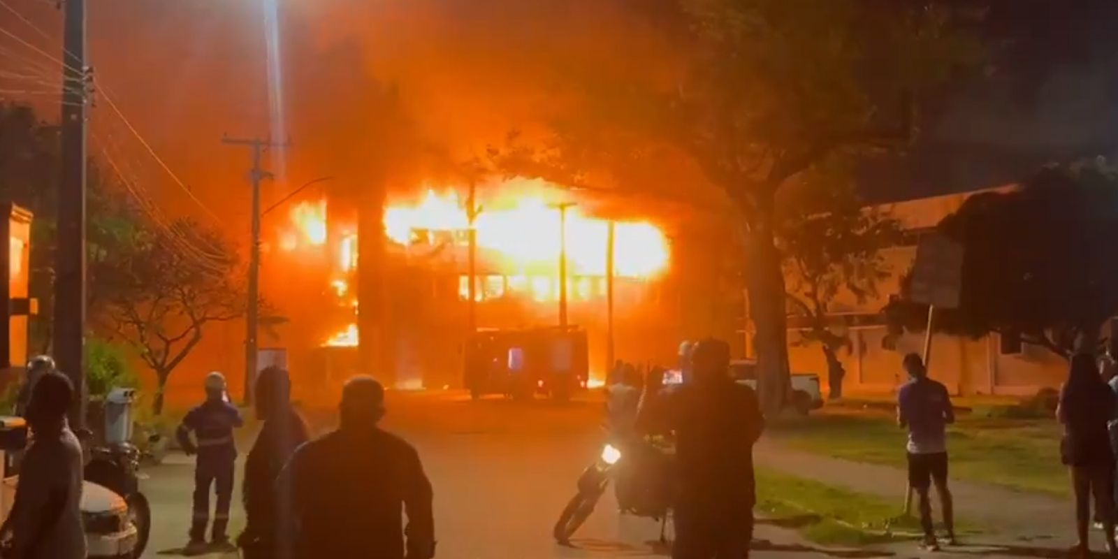 PF vai investigar incêndio na Universidade Federal de Pernambuco — Imagem: Agencia Brasil