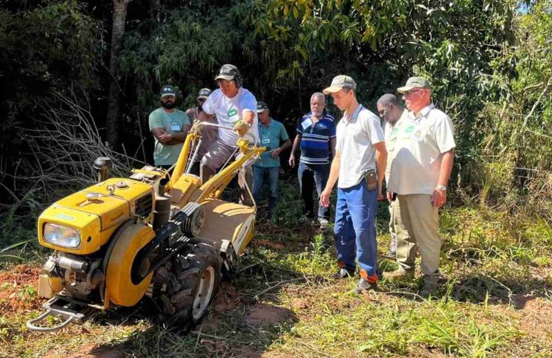 PJF oferece segunda edição de curso para operação de microtrator