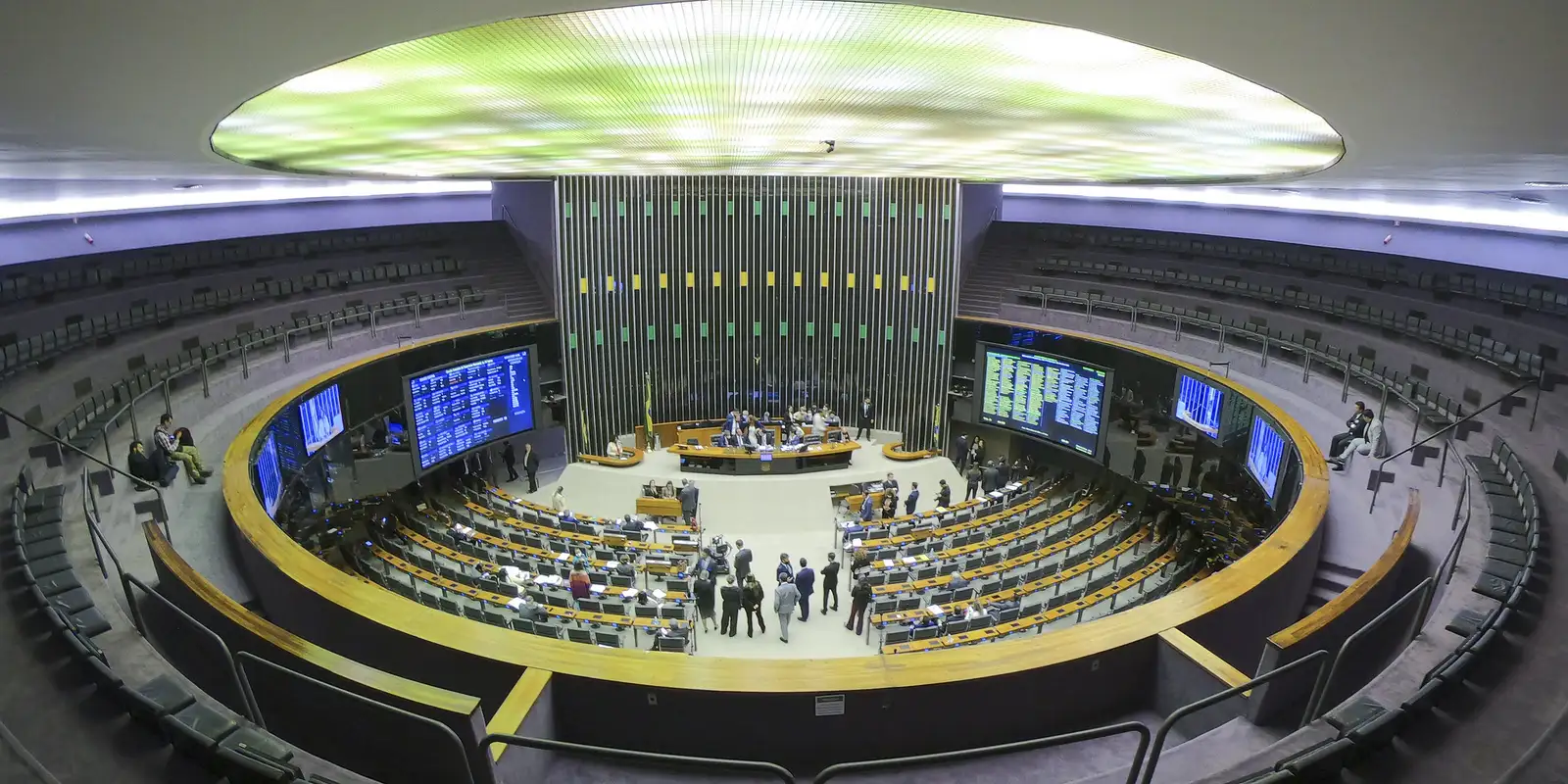 PL, PSD, PT e Republicanos têm 15 governadores eleitos — Imagem: Agencia Brasil