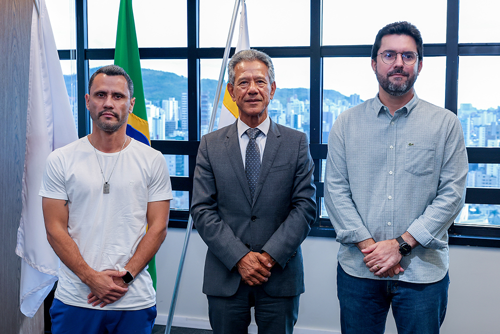 Presidente do TJMG recebe governador eleito de Minas Gerais — Imagem: TJMG