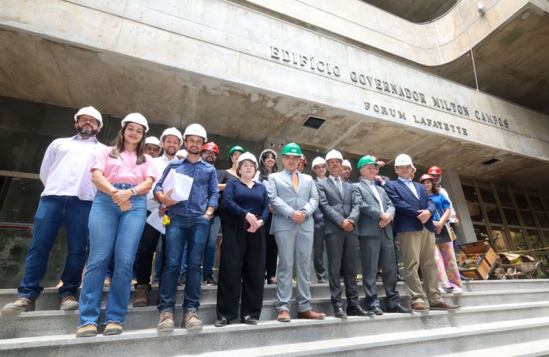 Presidente e corregedor visitam obras do Fórum Lafayette, em BH