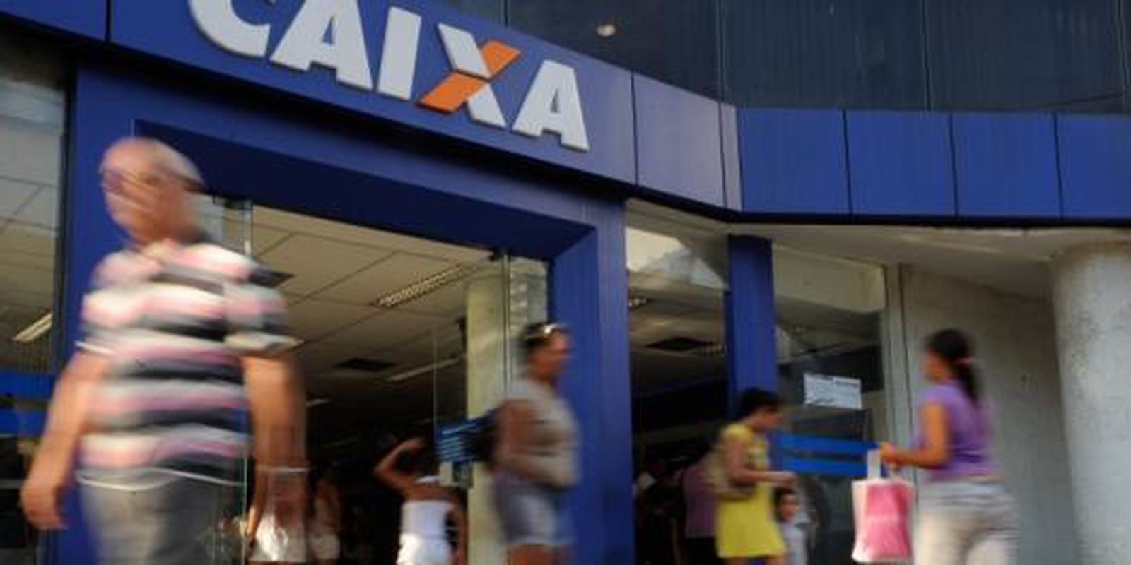 Saiba como ficam os serviços bancários no feriado do dia 12 de outubro — Imagem: Agencia Brasil