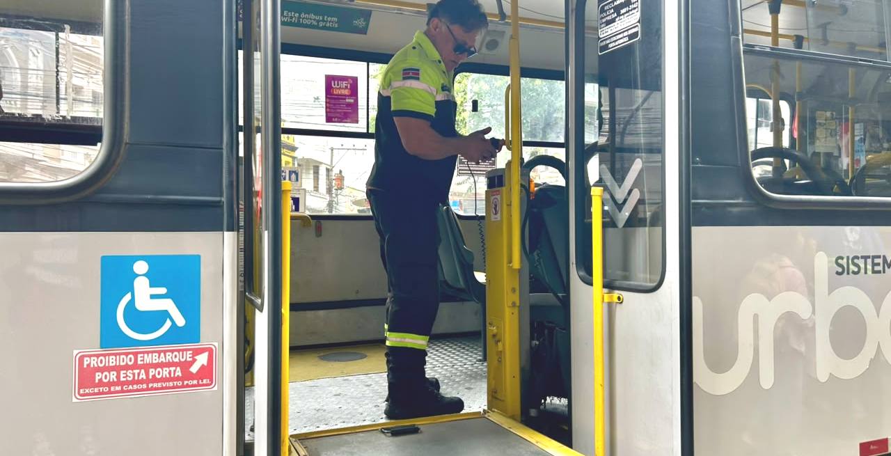 SMU reforça fiscalização dos ônibus urbanos com foco na acessibilidade — Imagem: Prefeitura de Juiz de Fora