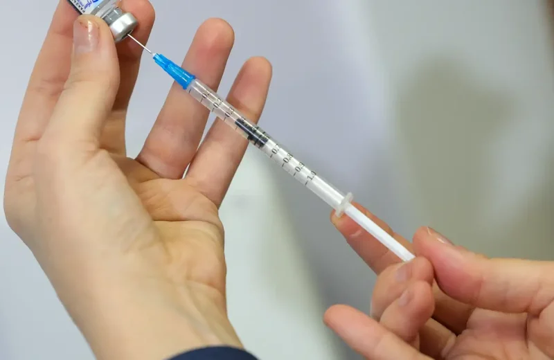 Vírus respiratórios ainda estão em alta no país, alerta Fiocruz